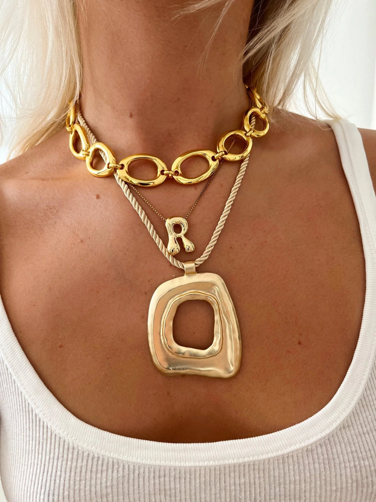 TIGER EYE NECKLACE
