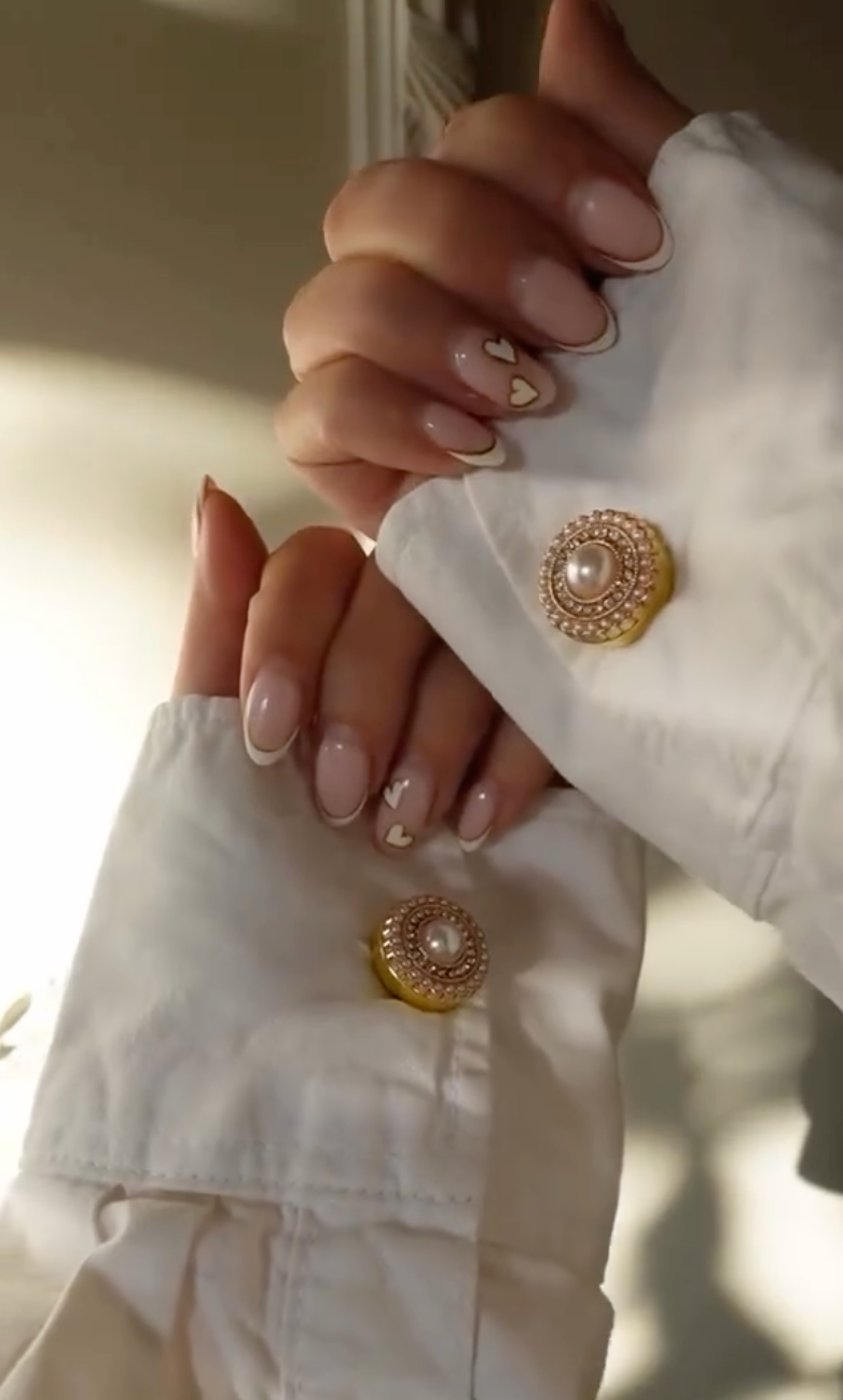 BUTTON COVERS WHITE